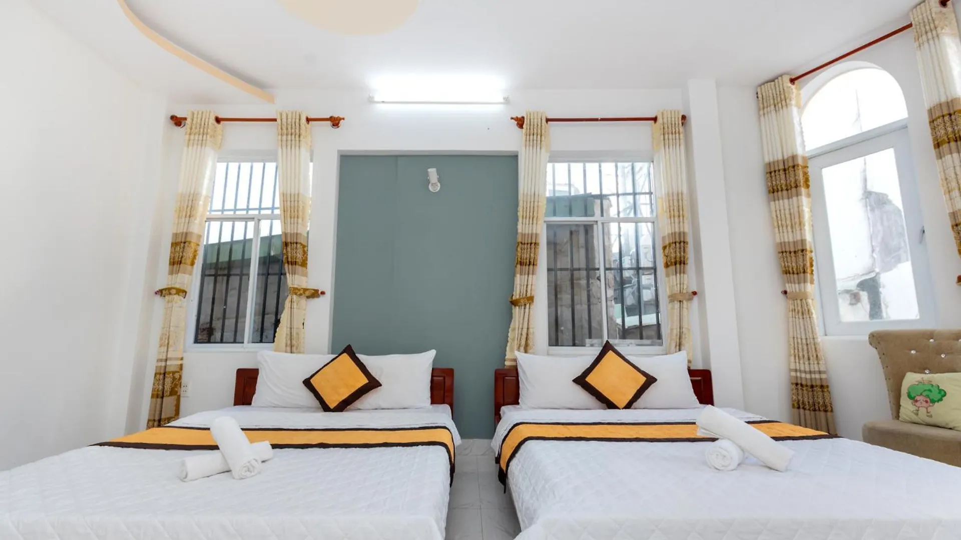 Nha Pho Nguyen Can 4 Phong Ngu 8 Giuong - 30 Vo Thi Sau - Bai Sau - Free Loa Karaoke Villa Vung Tau