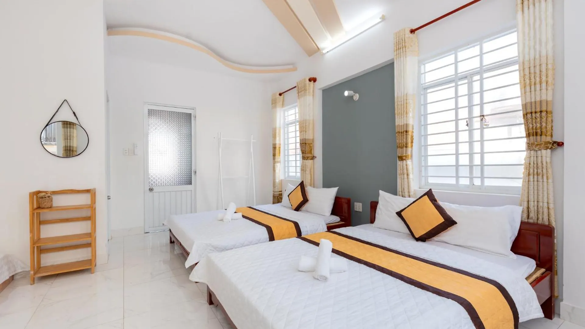 Villa Nha Pho Nguyen Can 4 Phong Ngu 8 Giuong - 30 Vo Thi Sau - Bai Sau - Free Loa Karaoke Vietnam